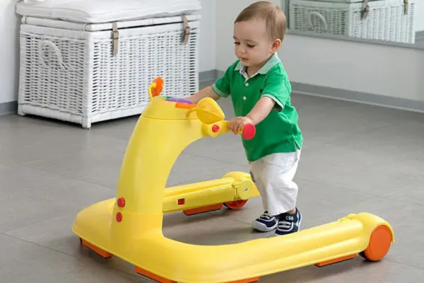 سرگرمی با واکر کودک